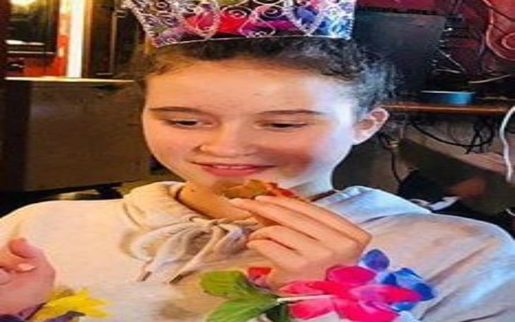 Felicity-Amore Castle-Hughes